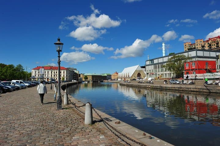 Historic Gothenburg: Exclusive Private Tour with a Local 2