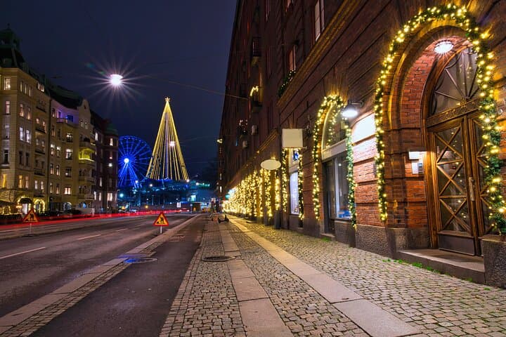 Private Christmas Walking Tour in Gothenburg Market and Lights 5