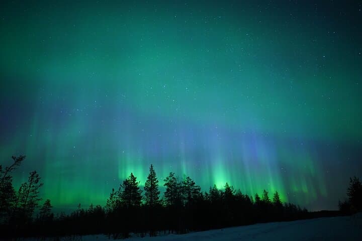 Northern Lights Hunting Photography in Rovaniemi Finland 2