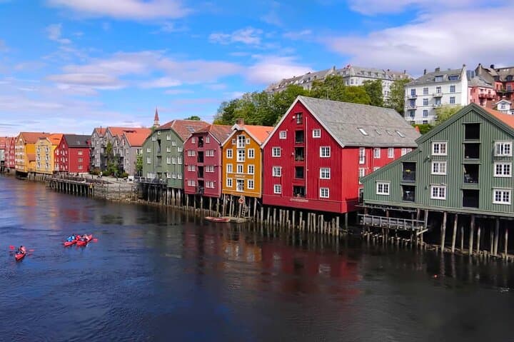 Trondheim: Discover the city of kings with a local guide 2