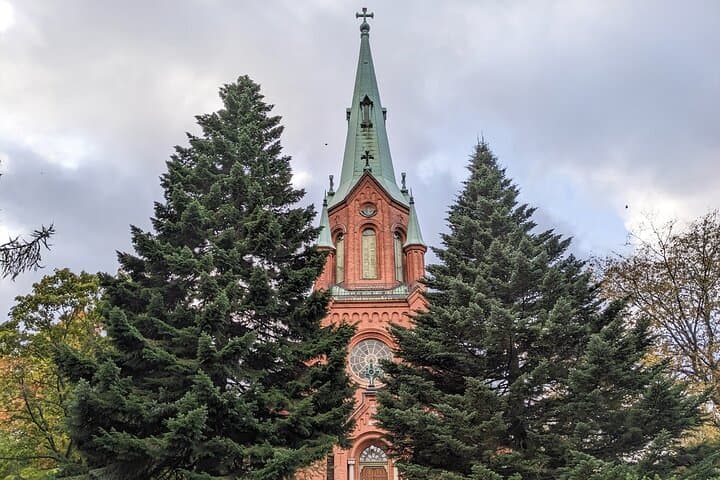 Tampere city game: reveal the secrets of the historical town