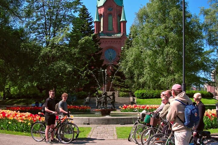 Tampere Scenic Bike Tour with Sauna and Local Flavors 4