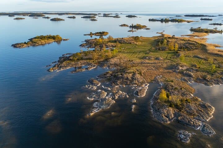 Private Guided Tour on Lake Vänern